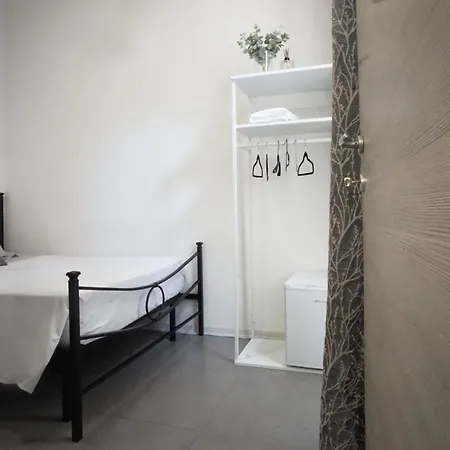 Everest Bed & Breakfast