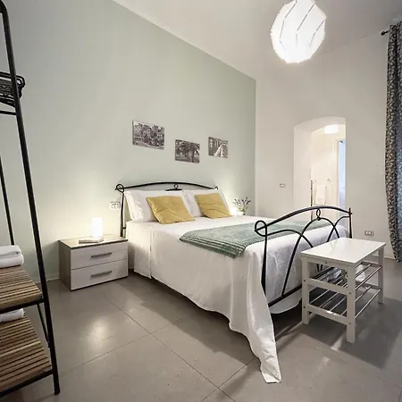 Everest Bed & Breakfast La Spezia