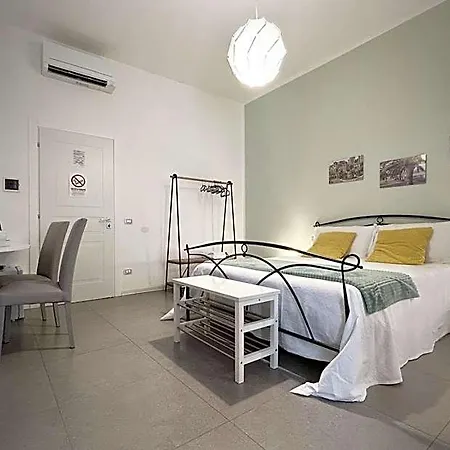 Everest Bed & Breakfast La Spezia