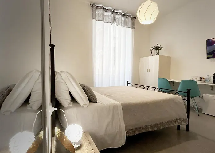 Everest Bed & Breakfast 4*